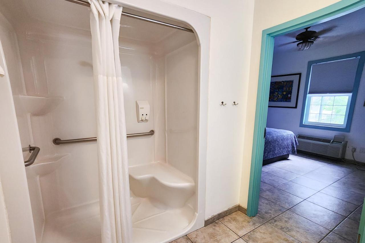 Ivey House Everglades Adventures Hotel Bagian luar foto